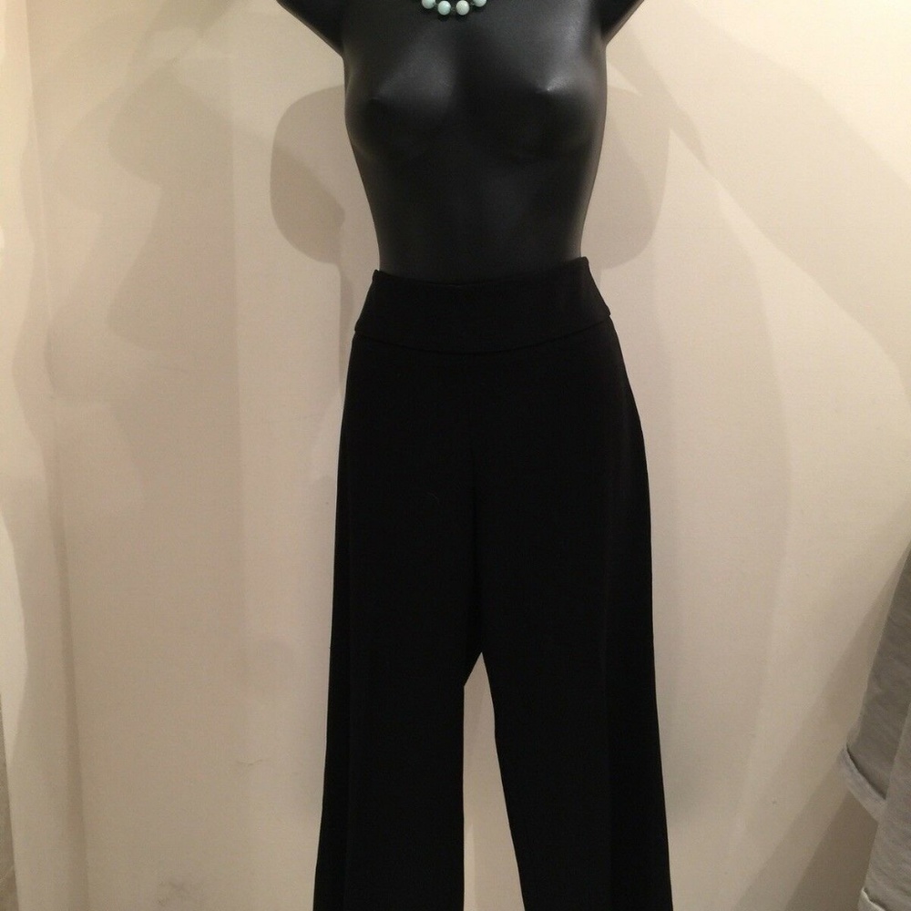 Margaret M. Cropped Black Pant Size 6 NWT